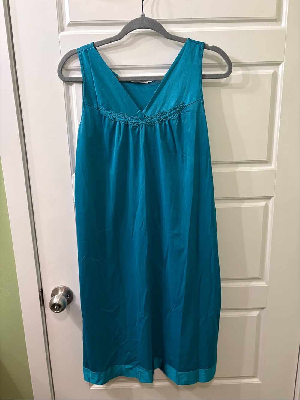 Vintage Vanity Fair Teal V-Neck Nightgown